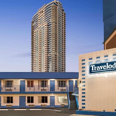 Travelodge By Wyndham Лас Вегас Екстериор снимка